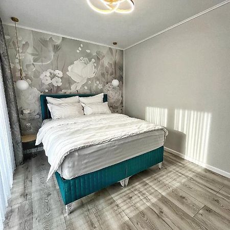 Glam Studios Sibiu Exteriör bild