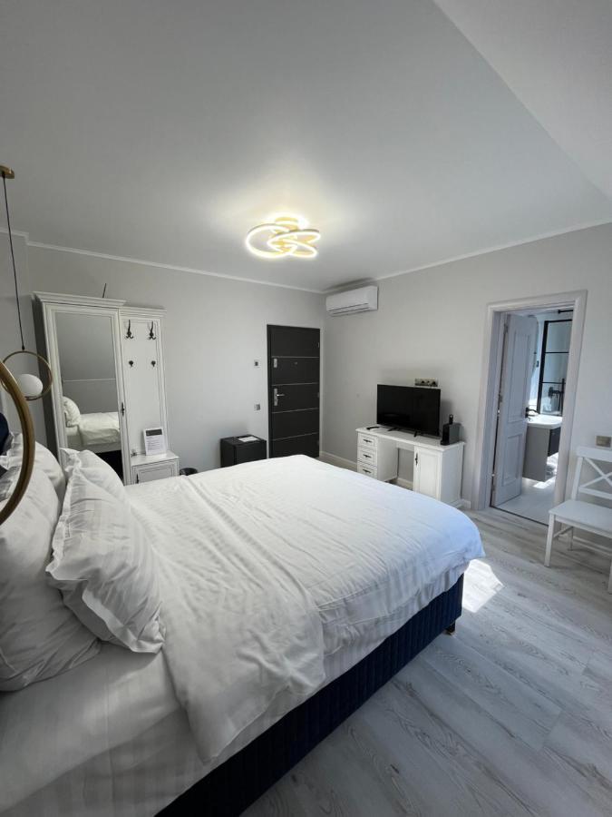 Glam Studios Sibiu Exteriör bild