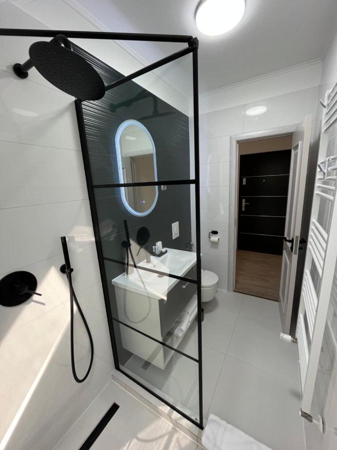 Glam Studios Sibiu Exteriör bild